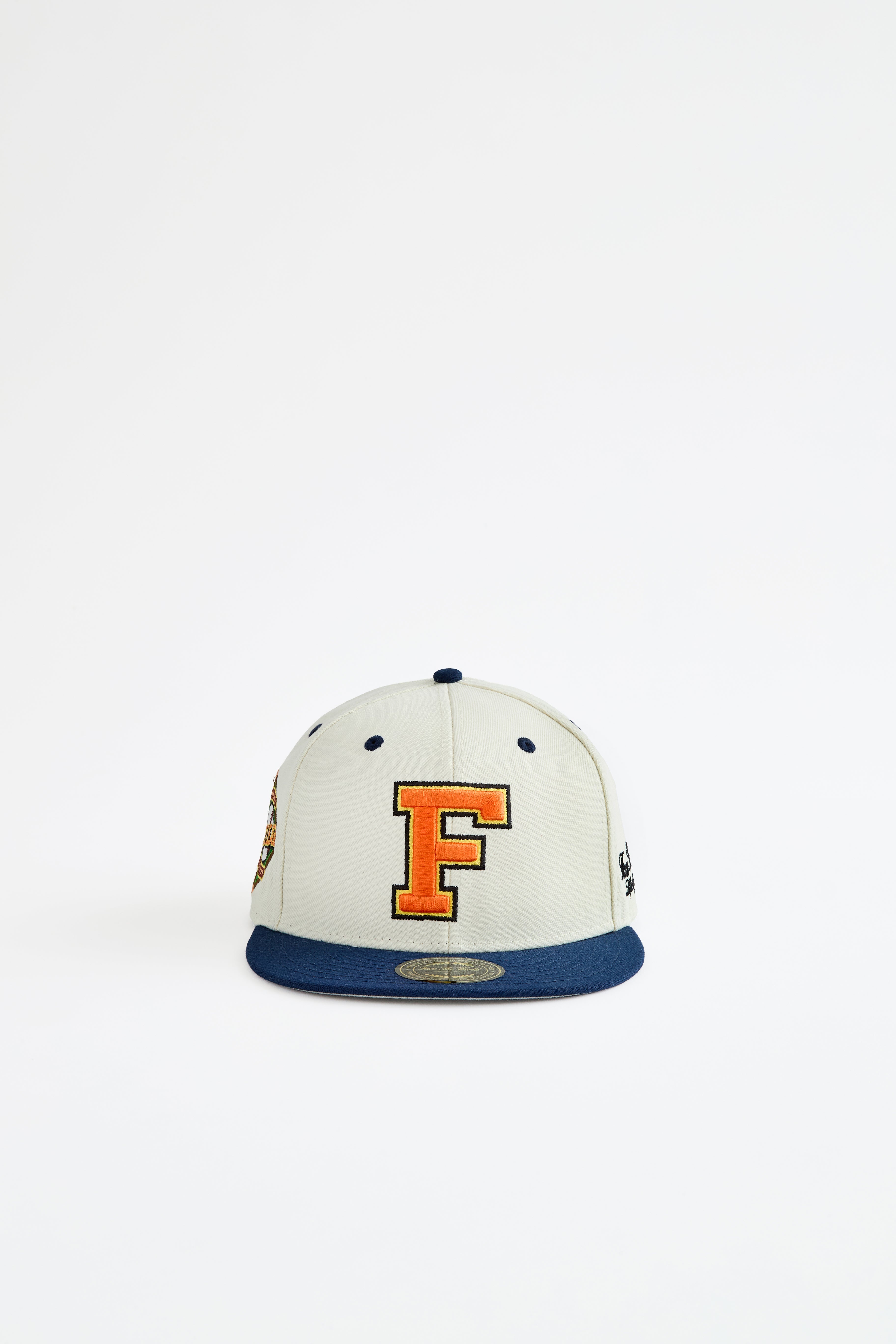 Face The World "World League" Fitted Cap-Cream/Navy