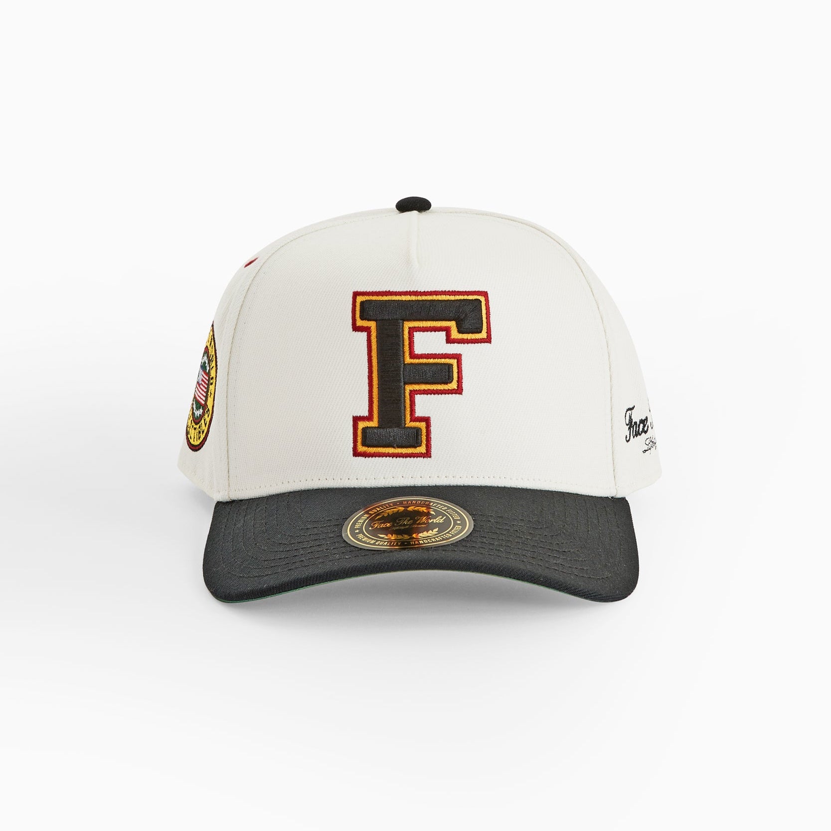 ComplexCon ’25 Collectibles Snapback – Cream Edition