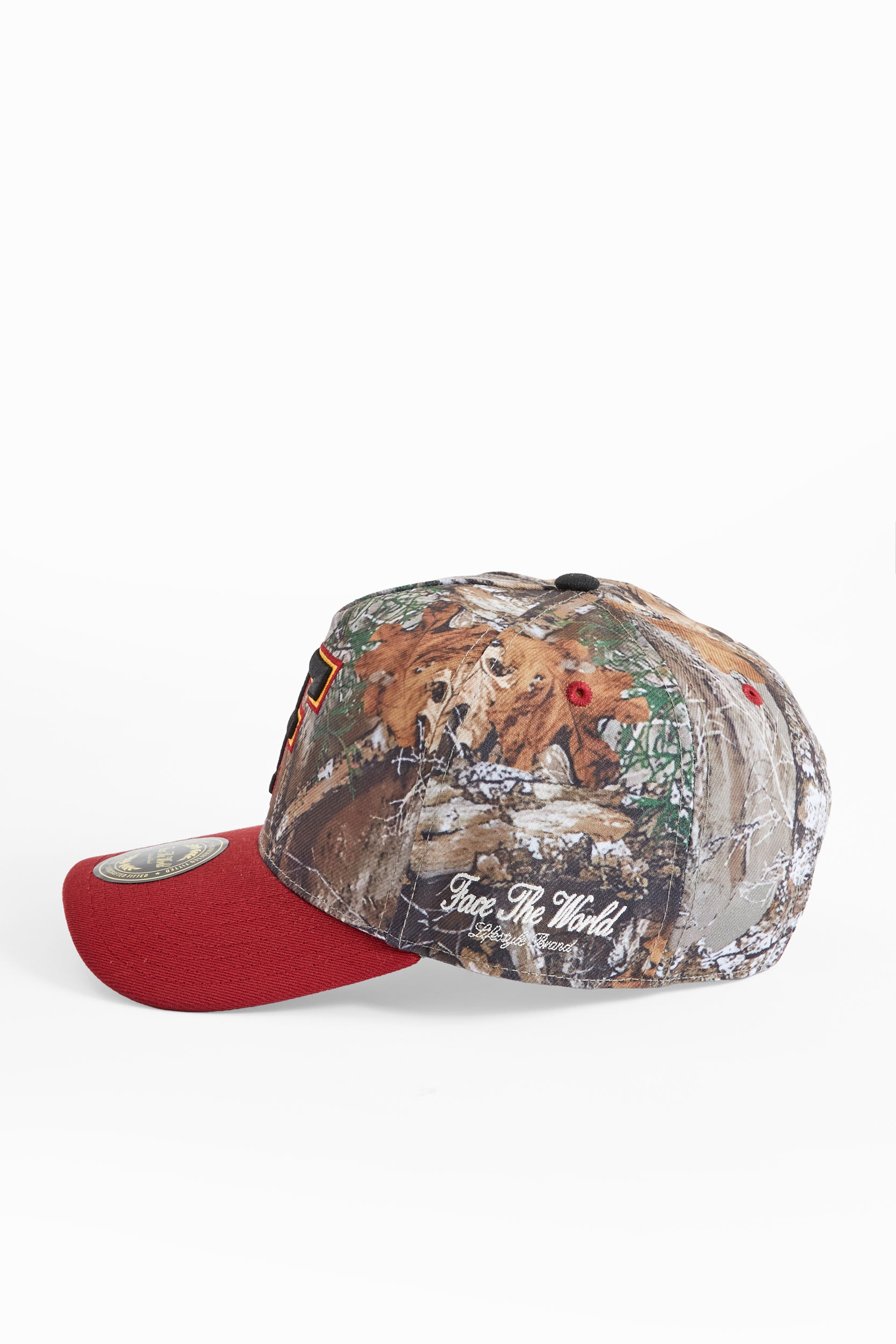 ComplexCon ’25 Collectibles Snapback – Camo Edition