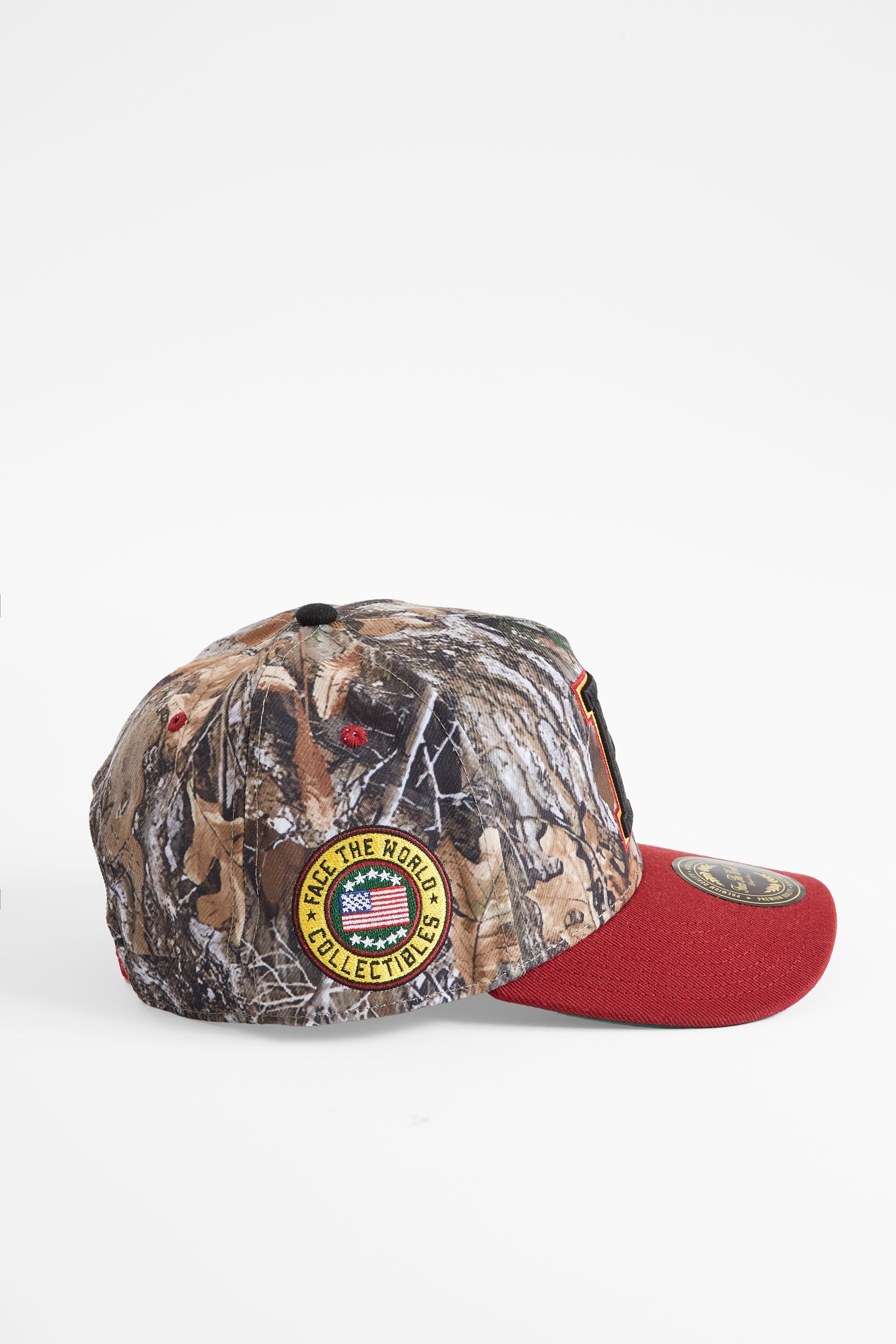 ComplexCon ’25 Collectibles Snapback – Camo Edition